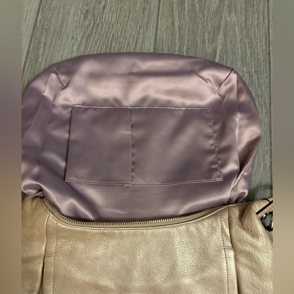 Coach Kristen purse handbag in beautiful pebbled leather. Pearlescent in EUC. - Picture 11 of 15